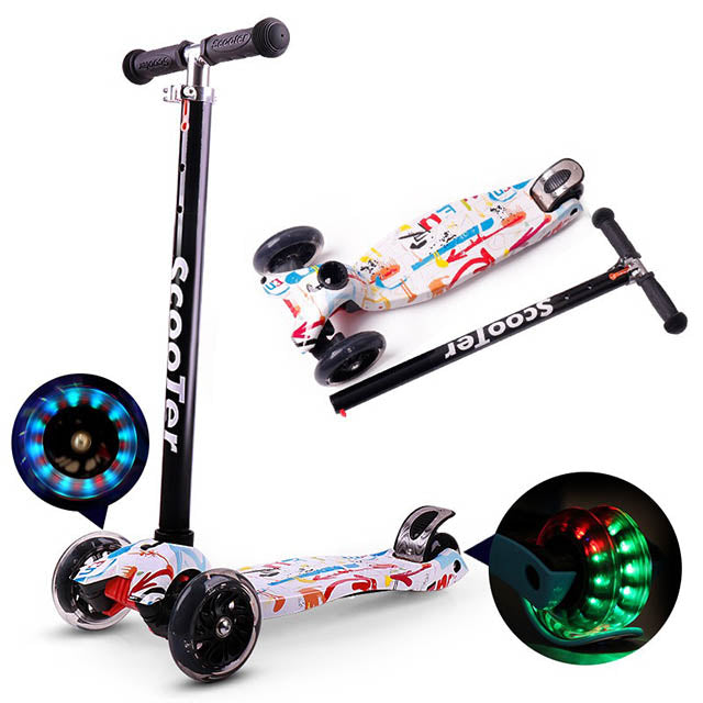 4-Wheel Kick Kids Scooter – Adjustable Height & Flashing Wheels