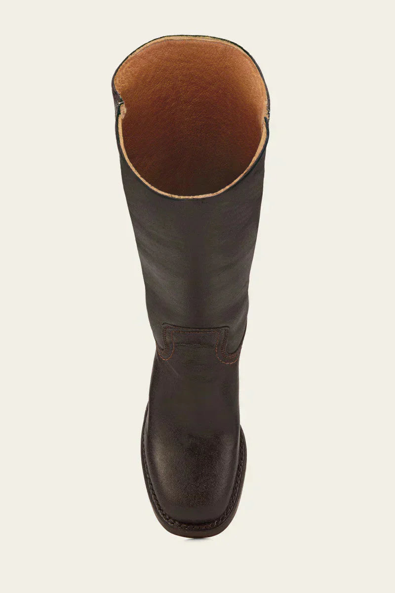 Classic Women's Leather Boots for Timeless Style